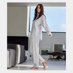 JBS of Denmark Hvide bambus pyjamasbukser med smalle grå striber fra*Dame Natbukser Og -Shorts|Bukser